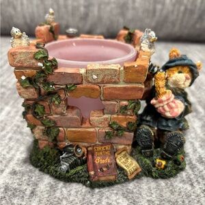 Boyds Bears Cat and chimney candle  Holder